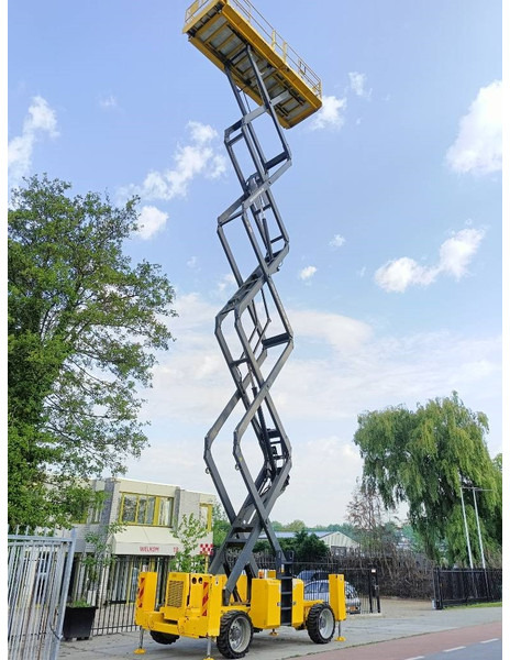 GMG 6094-RT platform hi lift schaar hoogwerker 18 m CE - Máy nâng người hình kéo: hình 2 GMG 6094-RT platform hi lift schaar hoogwerker 18 m CE - Máy nâng người hình kéo: hình 2