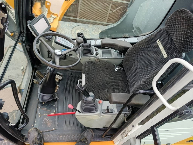 Máy xúc bánh lốp Liebherr A 910 Compact mobiele graafmachine excavator 12,5T: hình 14