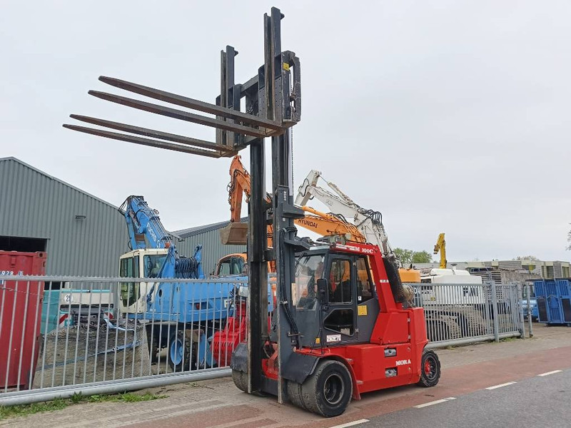 MORA M 100 C 10 ton heftrucl forklift stapler lpg gas - Xe nâng gas: hình 2 MORA M 100 C 10 ton heftrucl forklift stapler lpg gas - Xe nâng gas: hình 2