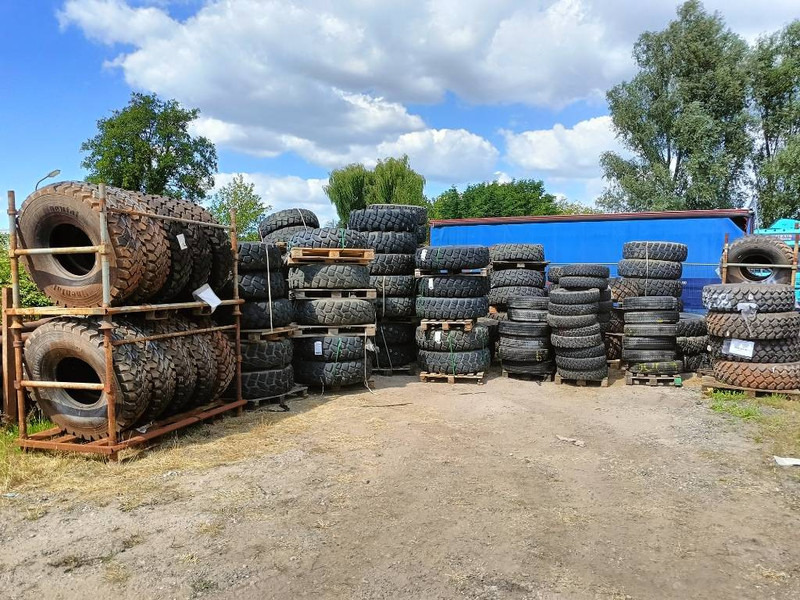 Michelin 12.00R20 , 14.00R20, 335/80R20 , 395/85R2 365/80R2 - Lốp và vành cho Máy móc xây dựng: hình 1 Michelin 12.00R20 , 14.00R20, 335/80R20 , 395/85R2 365/80R2 - Lốp và vành cho Máy móc xây dựng: hình 1