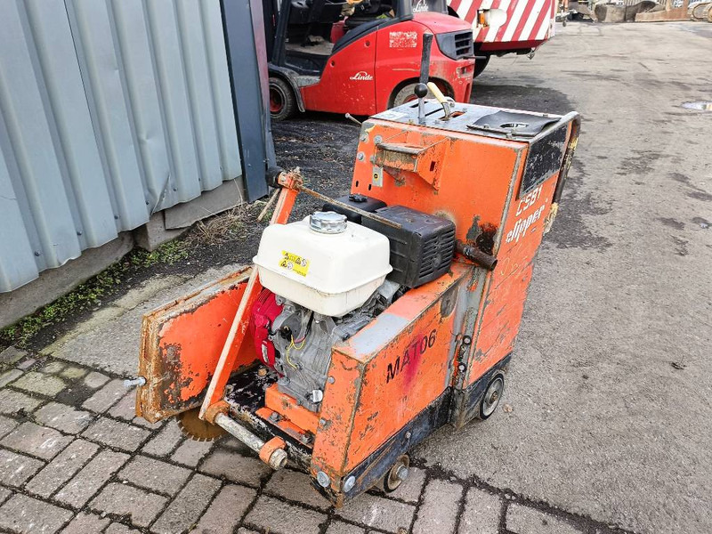 Máy nhựa đường Norton CSB1 clipper zaag betonzaag machine 1994: hình 11