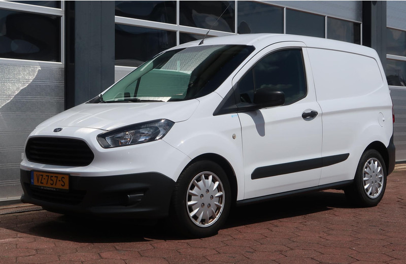 Ford Transit Courier 1.5 TDCI Ambiente Start&Stop AIRCO/ MARGE/ LAGE KM/ NETTE AUTO! - Xe van nhỏ gọn: hình 3 Ford Transit Courier 1.5 TDCI Ambiente Start&Stop AIRCO/ MARGE/ LAGE KM/ NETTE AUTO! - Xe van nhỏ gọn: hình 3