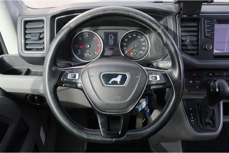 Interior photo 2: Xe van chở hàng MAN TGE 35 2.0 L3H3 AUT/ CAMERA/ LED/ ACC/ CLIMA/ TREKHAAK