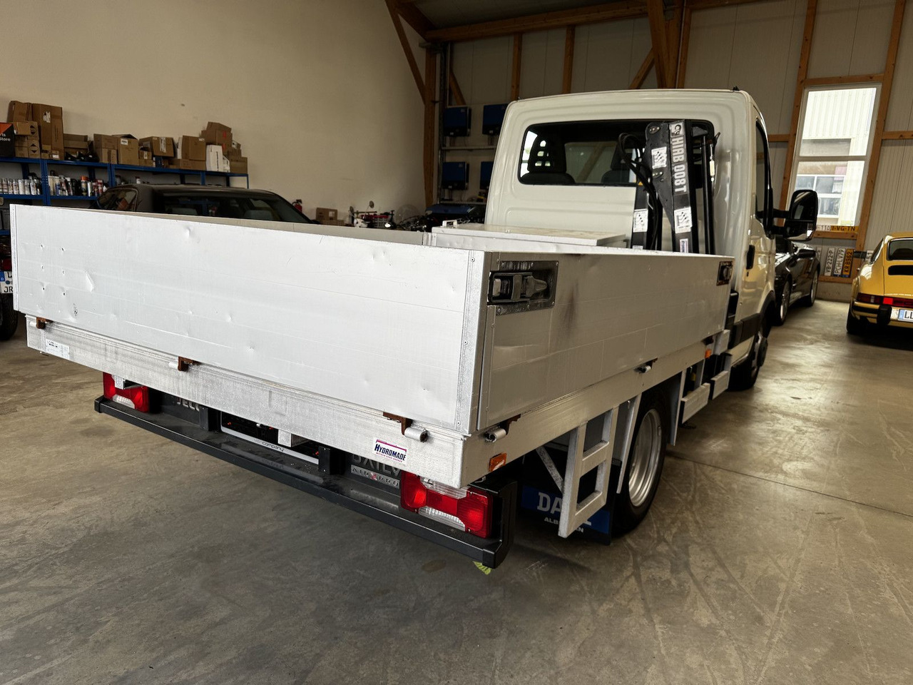 Iveco Daily 35C10 Pritsche HIAB Kran 1. Hand! - Xe tải nhỏ phẳng: hình 5 Iveco Daily 35C10 Pritsche HIAB Kran 1. Hand! - Xe tải nhỏ phẳng: hình 5
