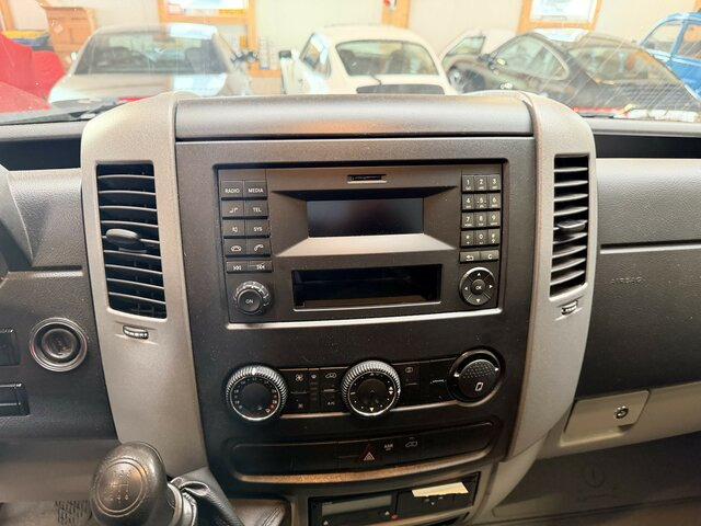 MERCEDES-BENZ Sprinter 316 CDI Pritsche 4x4 Allrad Plane... - Xe tải nhỏ phẳng: hình 5 MERCEDES-BENZ Sprinter 316 CDI Pritsche 4x4 Allrad Plane... - Xe tải nhỏ phẳng: hình 5