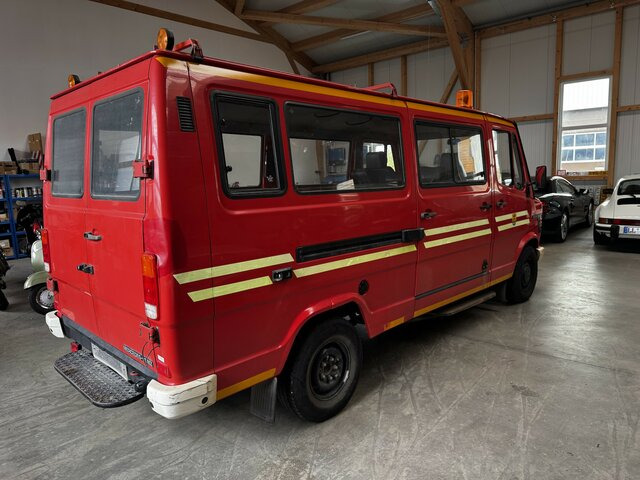 MERCEDES-BENZ T1 310 D Bremer Kombi Feuerwehr1. Hand - Xe hơi: hình 3 MERCEDES-BENZ T1 310 D Bremer Kombi Feuerwehr1. Hand - Xe hơi: hình 3