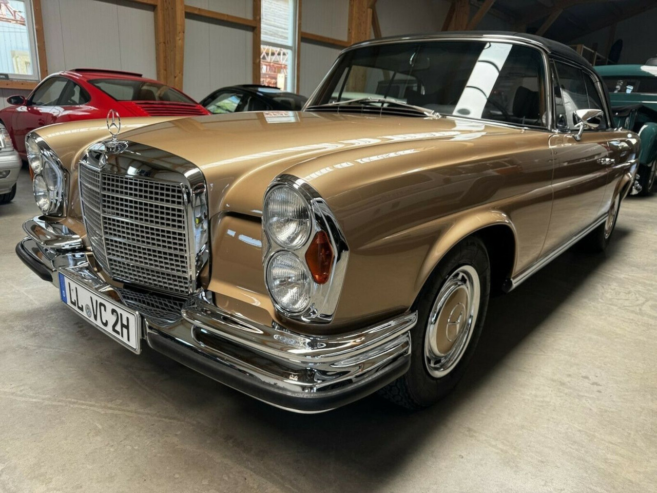 Mercedes-Benz 280 SE Cabrio W111 BRABUS-Classic Restauration - Xe mui trần: hình 3 Mercedes-Benz 280 SE Cabrio W111 BRABUS-Classic Restauration - Xe mui trần: hình 3