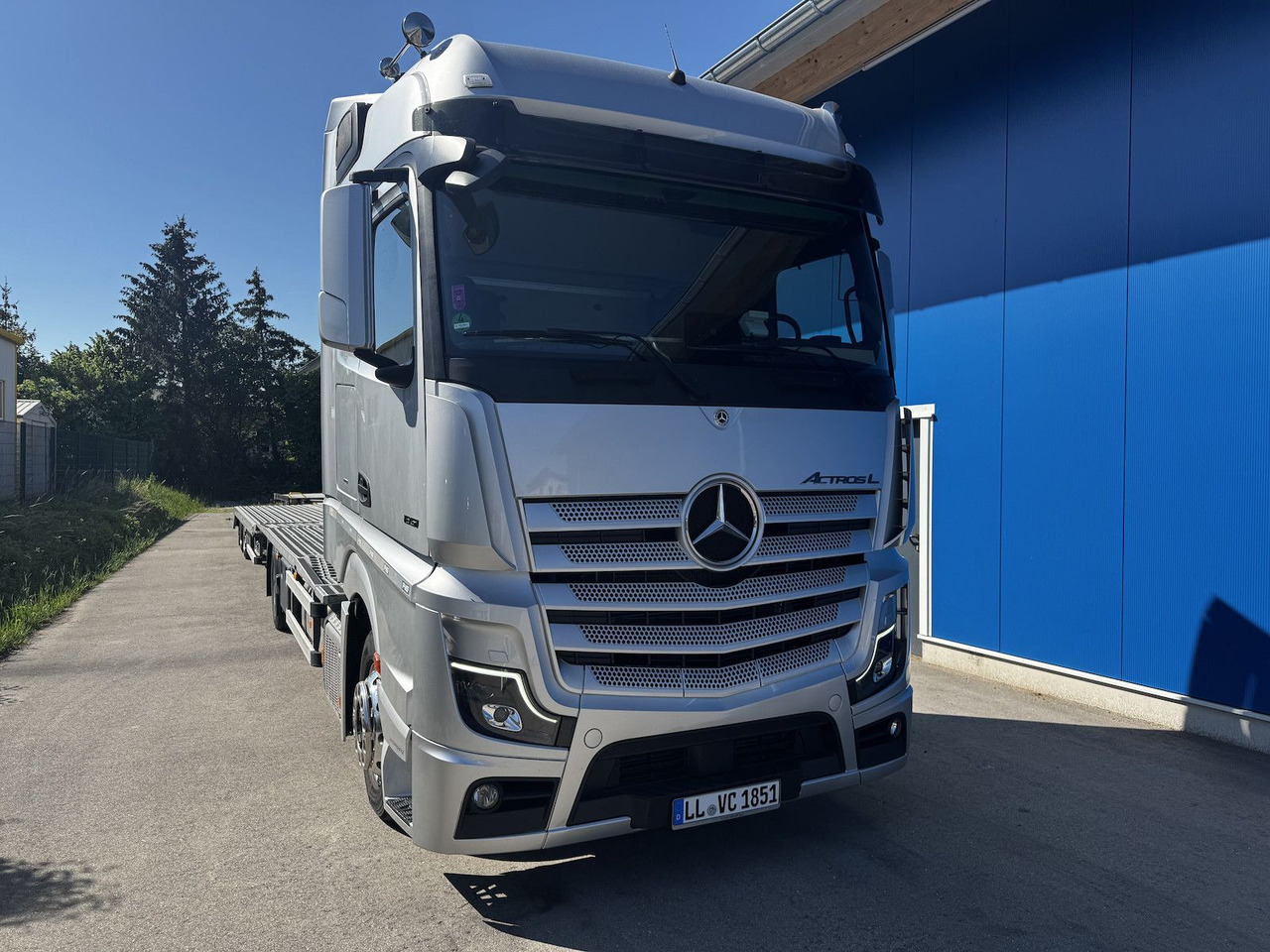 Mercedes-Benz Actros L 1851 FVG Autotransporter + Hänger - Xe tải chuyên chở tự động: hình 4 Mercedes-Benz Actros L 1851 FVG Autotransporter + Hänger - Xe tải chuyên chở tự động: hình 4