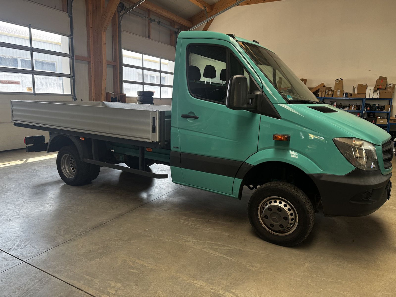 Mercedes-Benz Sprinter 513 CDI 4x4 Allrad Pritsche 3.5t - Xe tải nhỏ phẳng: hình 5 Mercedes-Benz Sprinter 513 CDI 4x4 Allrad Pritsche 3.5t - Xe tải nhỏ phẳng: hình 5
