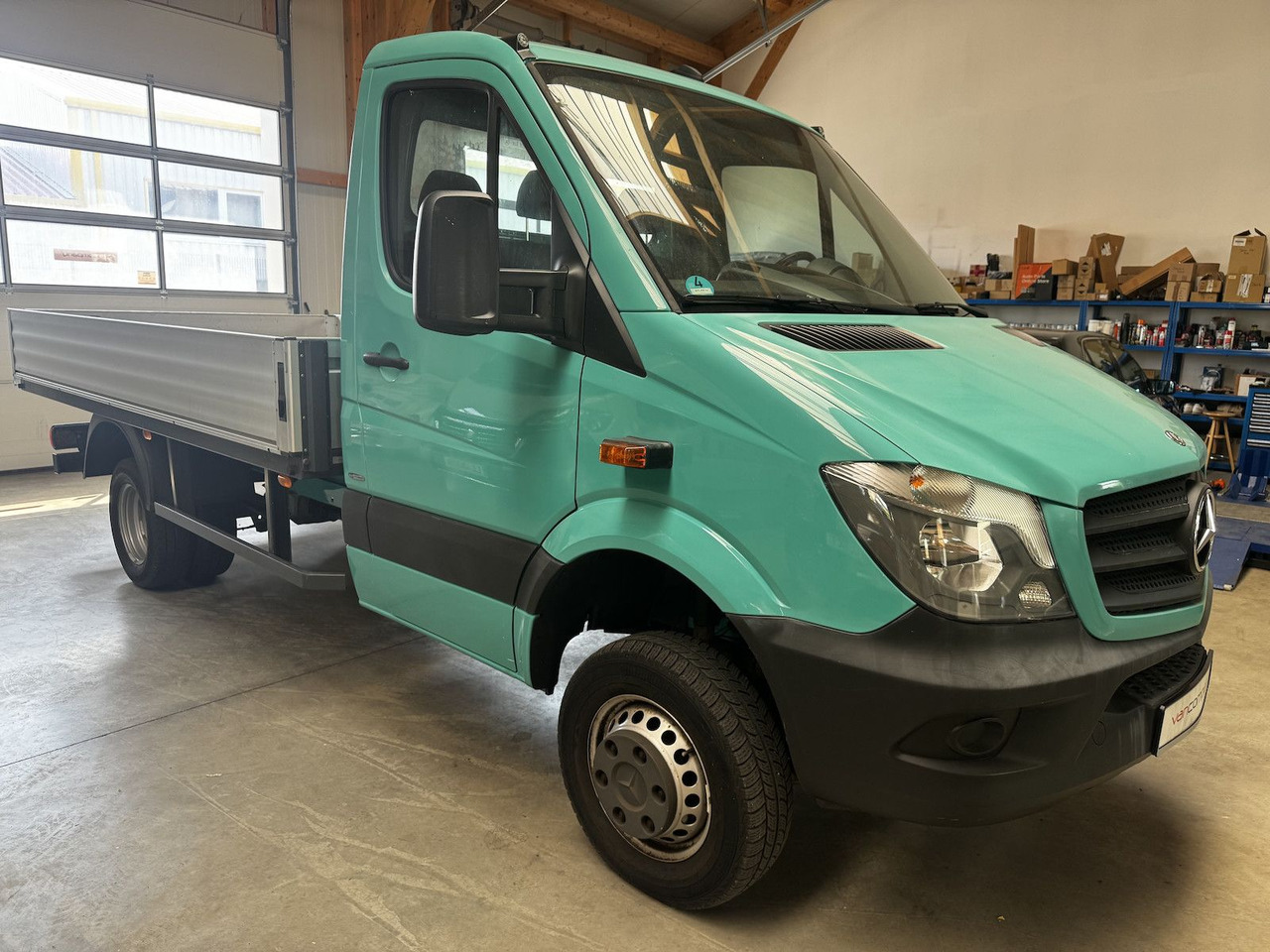Mercedes-Benz Sprinter 513 CDI 4x4 Allrad Pritsche 3.5t - Xe tải nhỏ phẳng: hình 4 Mercedes-Benz Sprinter 513 CDI 4x4 Allrad Pritsche 3.5t - Xe tải nhỏ phẳng: hình 4