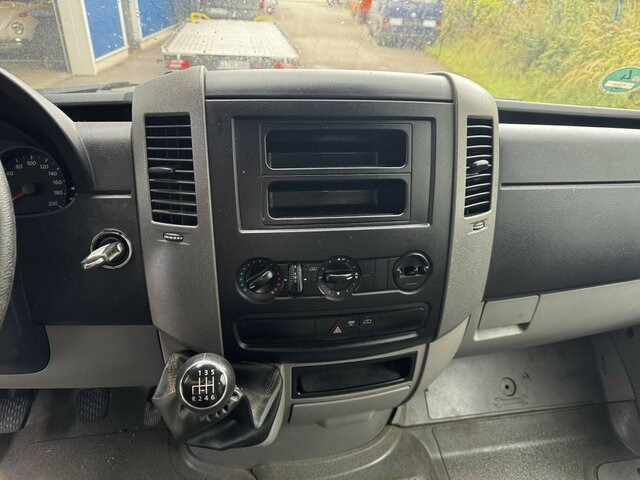 VW Crafter 35 Doka L3 Maxi 2.0 TDI Motorschaden... - Xe tải nhỏ phẳng, Xe tải van: hình 3 VW Crafter 35 Doka L3 Maxi 2.0 TDI Motorschaden... - Xe tải nhỏ phẳng, Xe tải van: hình 3