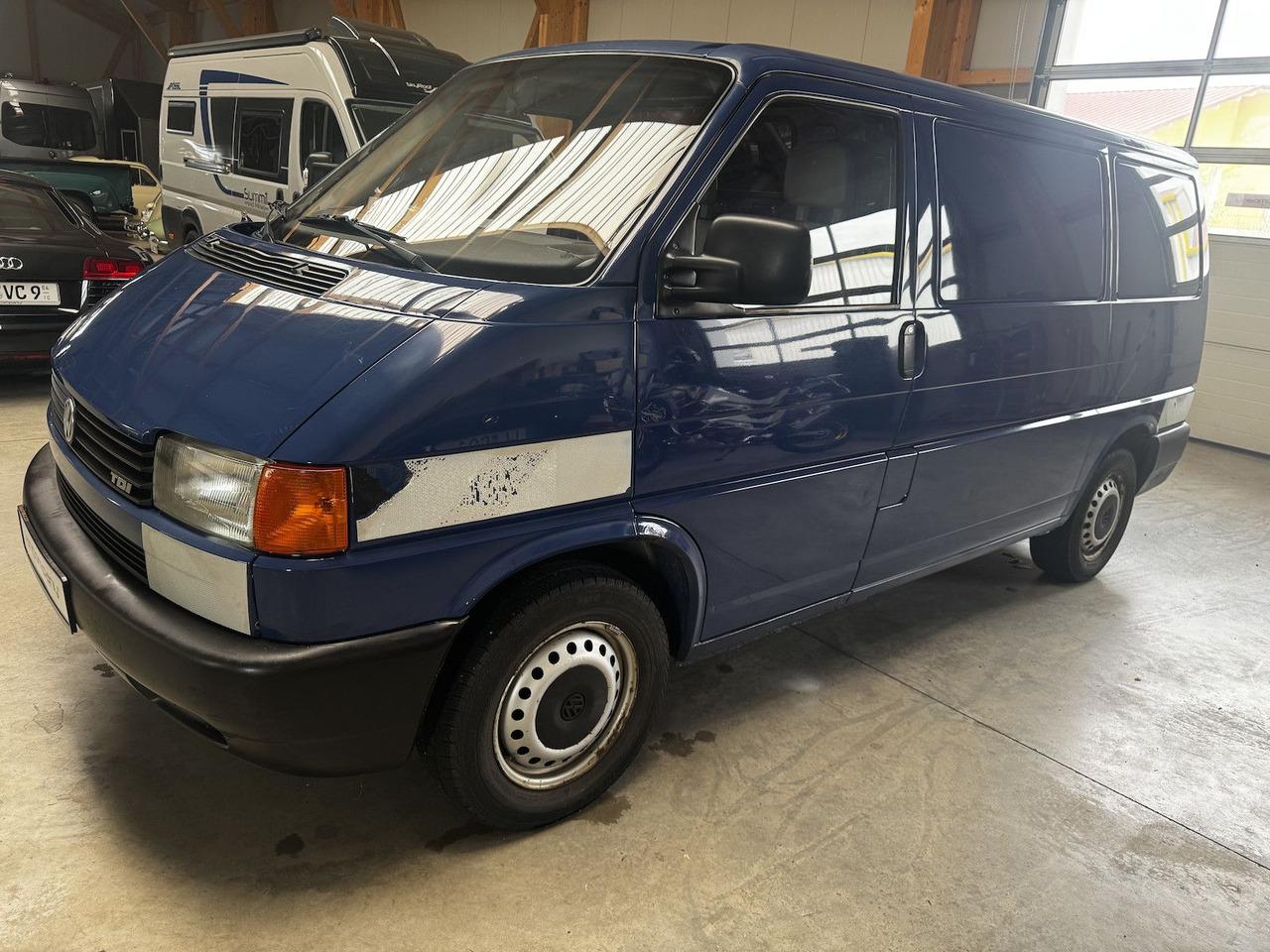 Volkswagen T4 2.5 TDI Syncro 1. Hand - Xe van nhỏ gọn: hình 1 Volkswagen T4 2.5 TDI Syncro 1. Hand - Xe van nhỏ gọn: hình 1