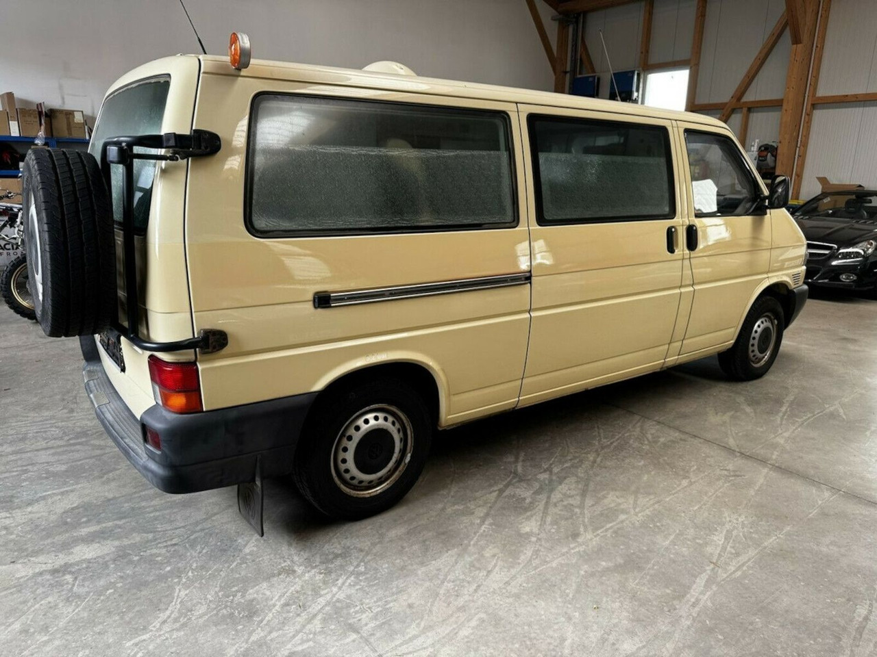 Volkswagen T4 2.5 TDI Syncro 4x4 lang 1. Hand! - Xe van cắm trại: hình 5 Volkswagen T4 2.5 TDI Syncro 4x4 lang 1. Hand! - Xe van cắm trại: hình 5