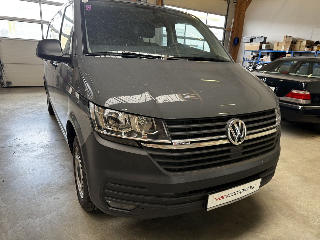 Volkswagen T6.1 lang 5-Sitzer 2.0 TDI 4Motion puregrey - Xe van nhỏ gọn, Xe tải van: hình 3 Volkswagen T6.1 lang 5-Sitzer 2.0 TDI 4Motion puregrey - Xe van nhỏ gọn, Xe tải van: hình 3