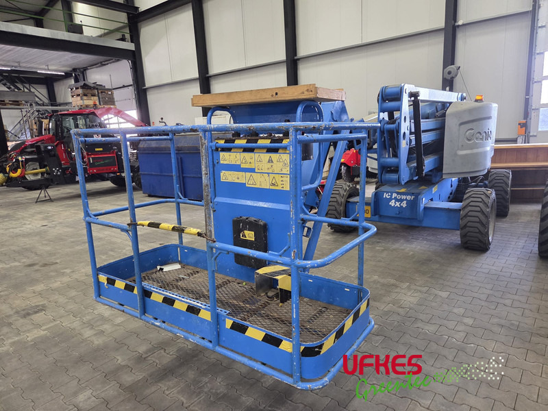 Genie Z-45/25J RT Articulated Boom Lift - Nền bục trên không: hình 2 Genie Z-45/25J RT Articulated Boom Lift - Nền bục trên không: hình 2