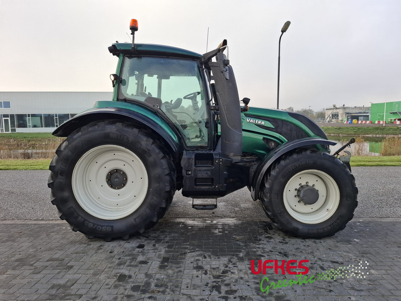 Valtra T194 D TwinTrack - Máy cày: hình 4 Valtra T194 D TwinTrack - Máy cày: hình 4