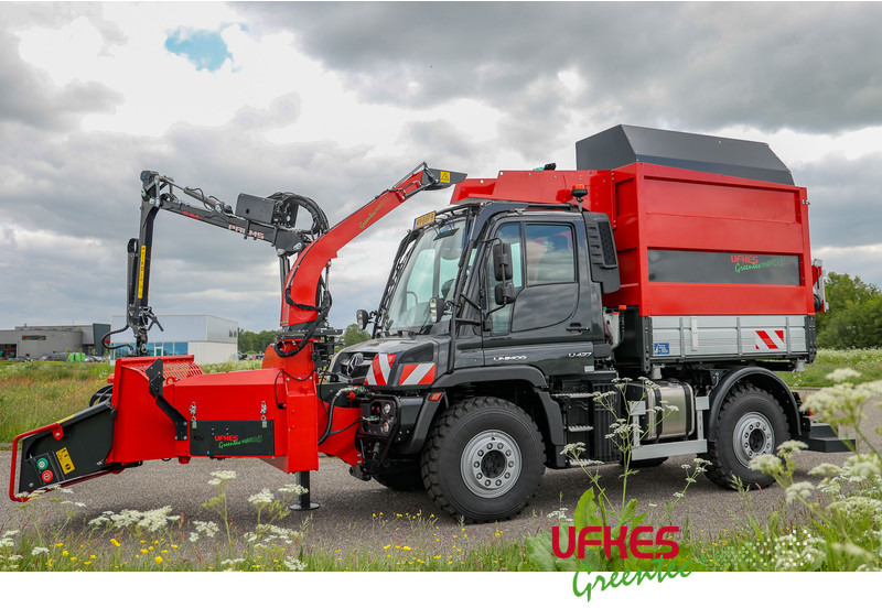 Mercedes-Benz Unimog U 427 Greentec woodchipper combi - Xe tải nhỏ: hình 2 Mercedes-Benz Unimog U 427 Greentec woodchipper combi - Xe tải nhỏ: hình 2