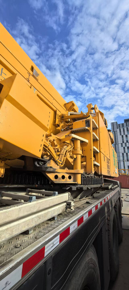 LIEBHERR Second Hand Truck Mounted Crane LTM1500-8.1 Heavy Duty Mobile Crane With High Quality - Cẩu bánh lốp: hình 3 LIEBHERR Second Hand Truck Mounted Crane LTM1500-8.1 Heavy Duty Mobile Crane With High Quality - Cẩu bánh lốp: hình 3