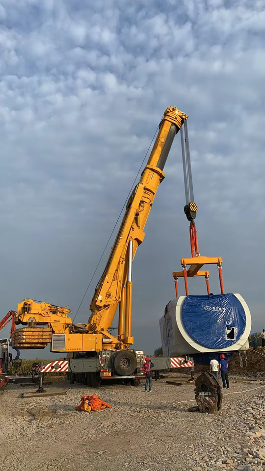 Liebherr LTM1500-8 Used Mobile Crane 500 ton Lifting Hydraulic Truck Crane - Cẩu bánh lốp: hình 2 Liebherr LTM1500-8 Used Mobile Crane 500 ton Lifting Hydraulic Truck Crane - Cẩu bánh lốp: hình 2