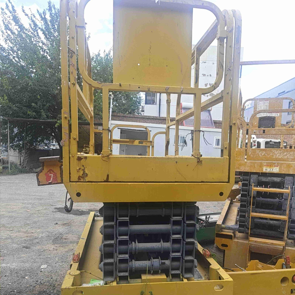 XCMG XG1212HD mobile drive 12m second hand scissor lift platform price - Máy móc xây dựng: hình 2 XCMG XG1212HD mobile drive 12m second hand scissor lift platform price - Máy móc xây dựng: hình 2