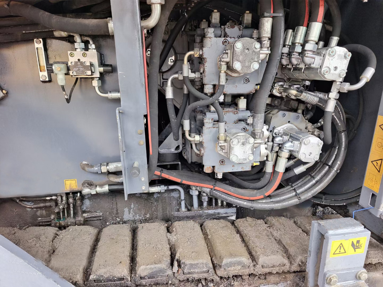 VOGELE S1800-2 Asphalt And Paver Driveway Best Sand To Use For Pavers - Máy lát nhựa đường: hình 4 VOGELE S1800-2 Asphalt And Paver Driveway Best Sand To Use For Pavers - Máy lát nhựa đường: hình 4