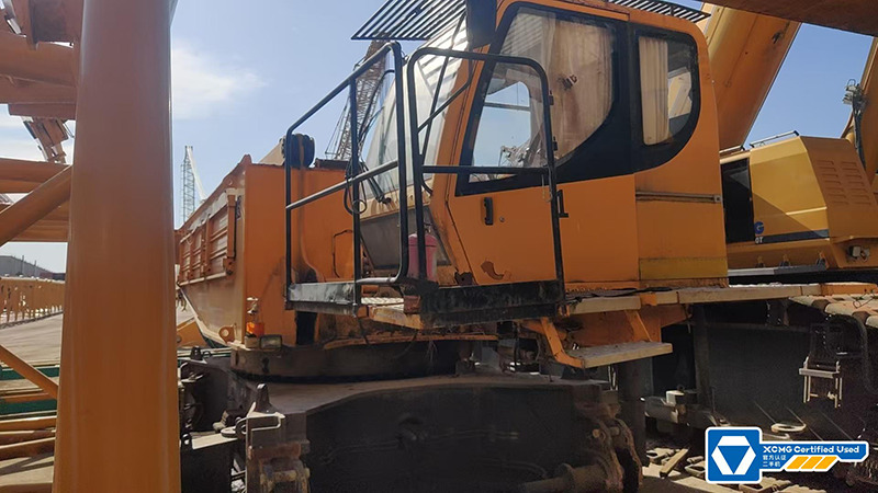 XCMG 2014 XGC130 130ton used crawler crane price - Cần cẩu bánh xích: hình 3 XCMG 2014 XGC130 130ton used crawler crane price - Cần cẩu bánh xích: hình 3