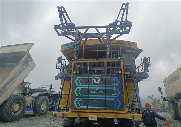 XCMG Factory Xde130e 2022 Year High Performance 130 Ton Used Tipper Dump Truck for Mining - Xe ben cứng/ Xe chở đá: hình 2 XCMG Factory Xde130e 2022 Year High Performance 130 Ton Used Tipper Dump Truck for Mining - Xe ben cứng/ Xe chở đá: hình 2