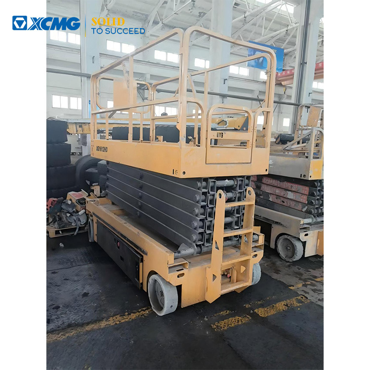 XCMG GTJZ1412 14m diesel used scissor lift portable work platform - Máy nâng người hình kéo: hình 1 XCMG GTJZ1412 14m diesel used scissor lift portable work platform - Máy nâng người hình kéo: hình 1