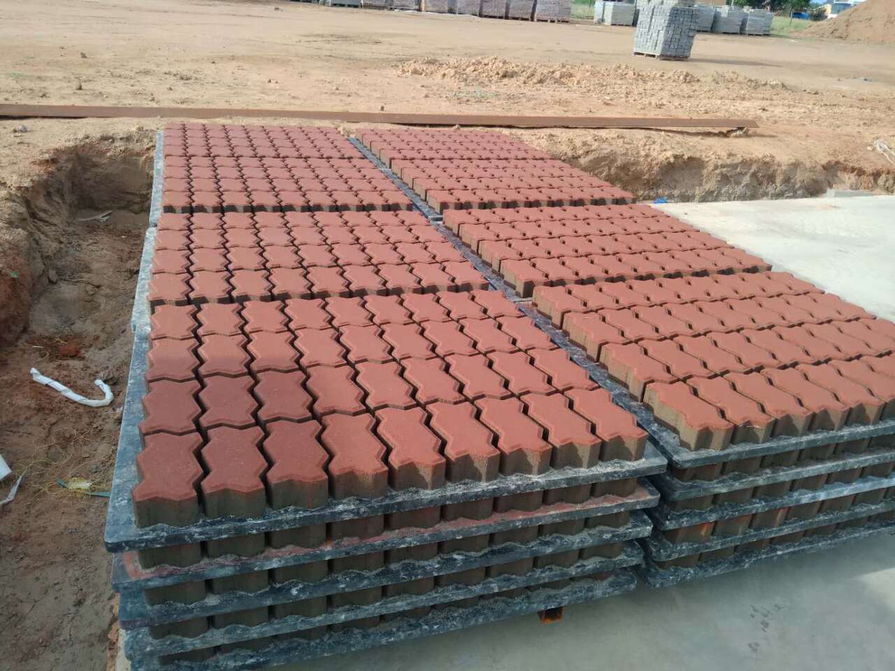 XCMG MM10-15 Hydraform Interlocking Brick Machine Block Making Machine in Nigeria Kenya South Africa - Máy ép gạch: hình 4 XCMG MM10-15 Hydraform Interlocking Brick Machine Block Making Machine in Nigeria Kenya South Africa - Máy ép gạch: hình 4