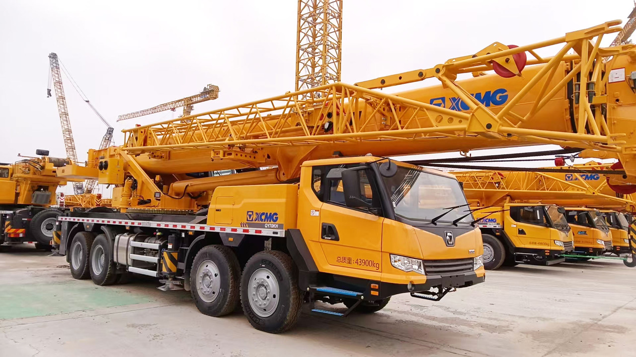 XCMG Manufacturer Second Hand Lorry Truck Crane QY55K5C_2 55 Ton Mobile Hydraulic Crane For Sale - Cẩu bánh lốp: hình 3 XCMG Manufacturer Second Hand Lorry Truck Crane QY55K5C_2 55 Ton Mobile Hydraulic Crane For Sale - Cẩu bánh lốp: hình 3