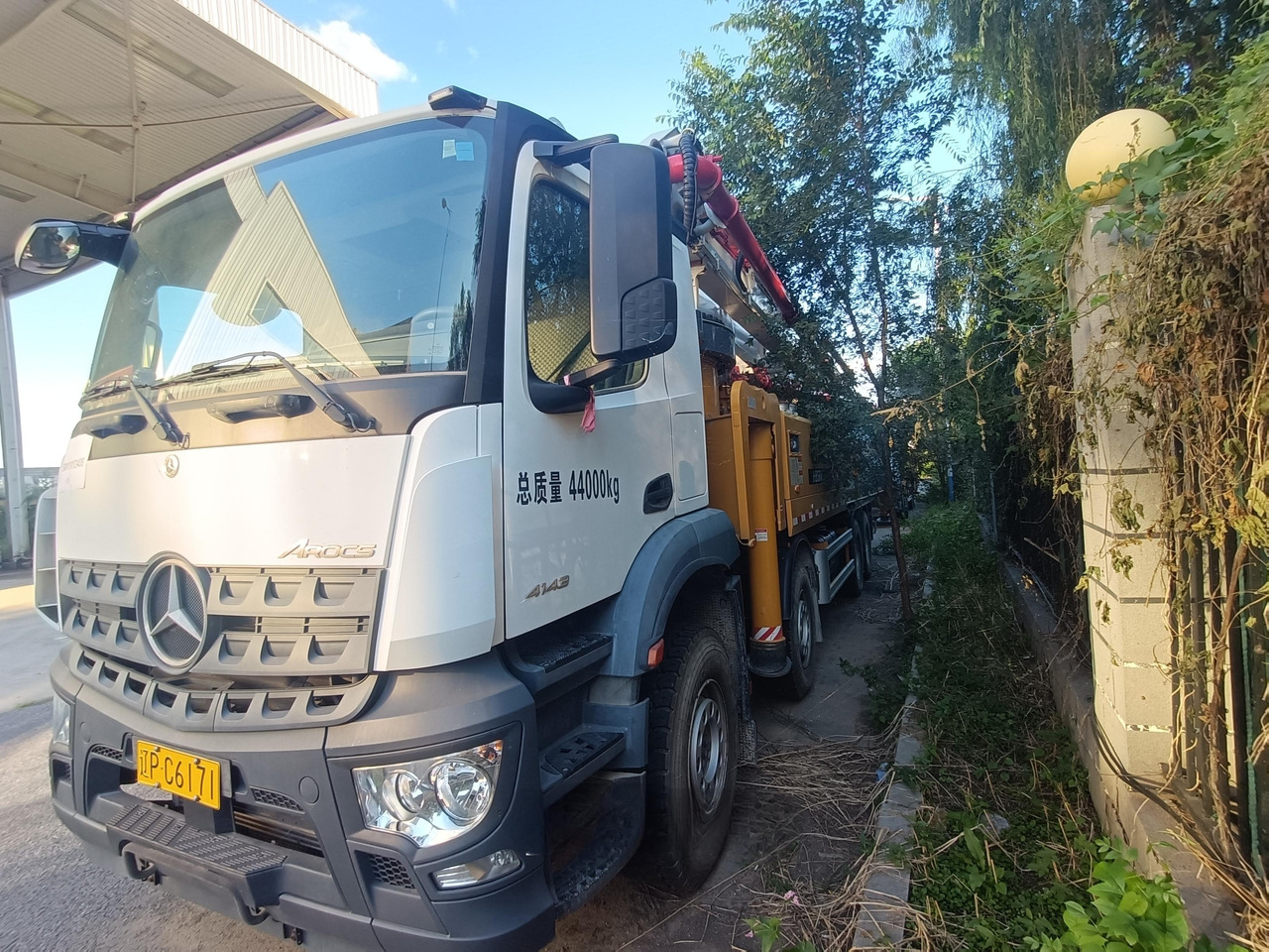 XCMG Official 58m HB58V Used Concrete Pumps Diesel Truck-mounted Concrete Pump Price - Xe bơm bê tông: hình 3 XCMG Official 58m HB58V Used Concrete Pumps Diesel Truck-mounted Concrete Pump Price - Xe bơm bê tông: hình 3