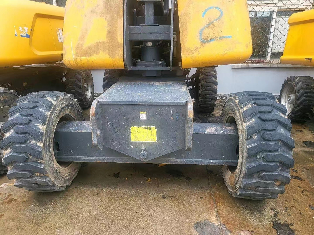 XCMG Official Cherry Picker Boom Lift GTBZ26S 26m Straight Arm Lift Aerial Work Platform Price - Xe nâng người hình viễn vọng kính: hình 4 XCMG Official Cherry Picker Boom Lift GTBZ26S 26m Straight Arm Lift Aerial Work Platform Price - Xe nâng người hình viễn vọng kính: hình 4
