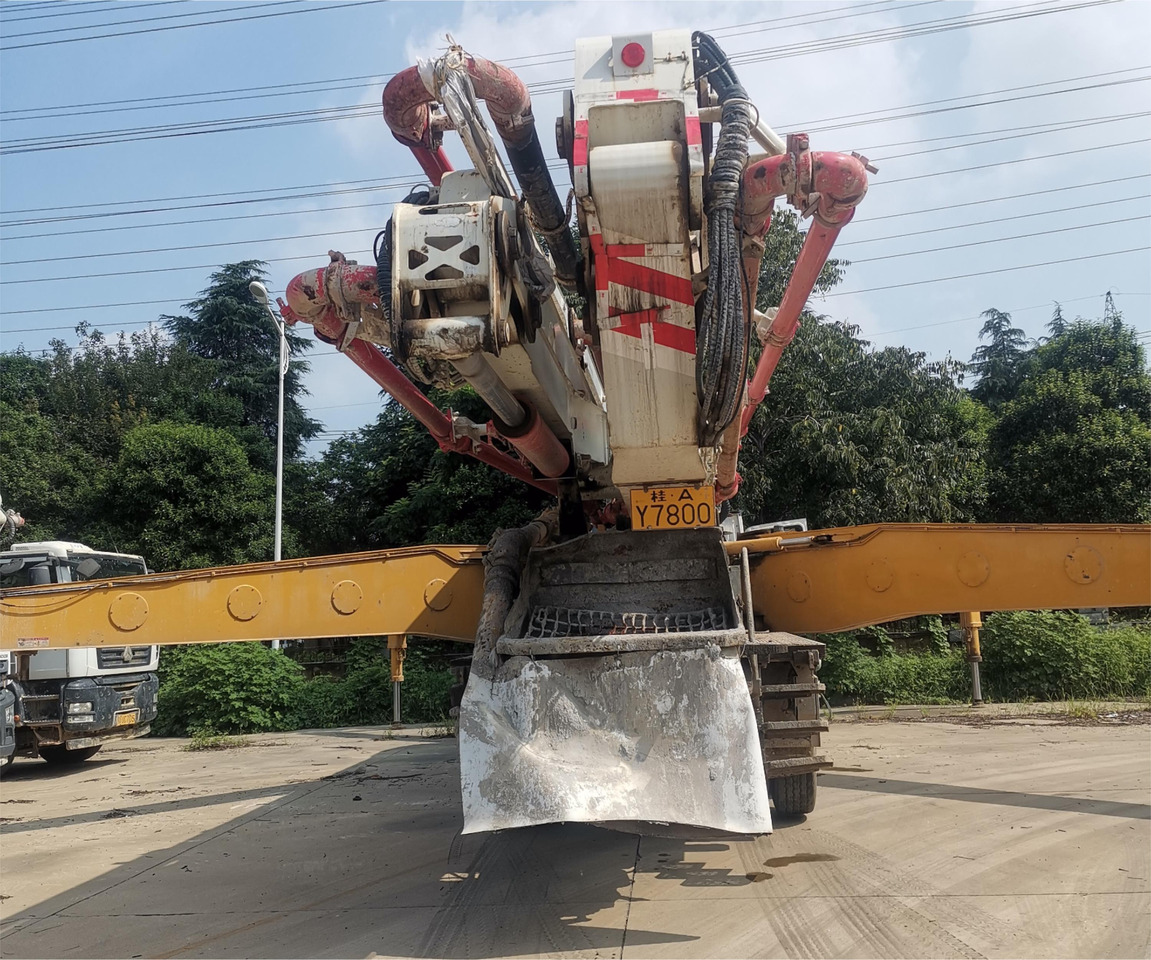 XCMG Official Concrete Machinery Pump HB58V 58m Used Truck-mounted Concrete Pump Price List - Xe bơm bê tông: hình 5 XCMG Official Concrete Machinery Pump HB58V 58m Used Truck-mounted Concrete Pump Price List - Xe bơm bê tông: hình 5