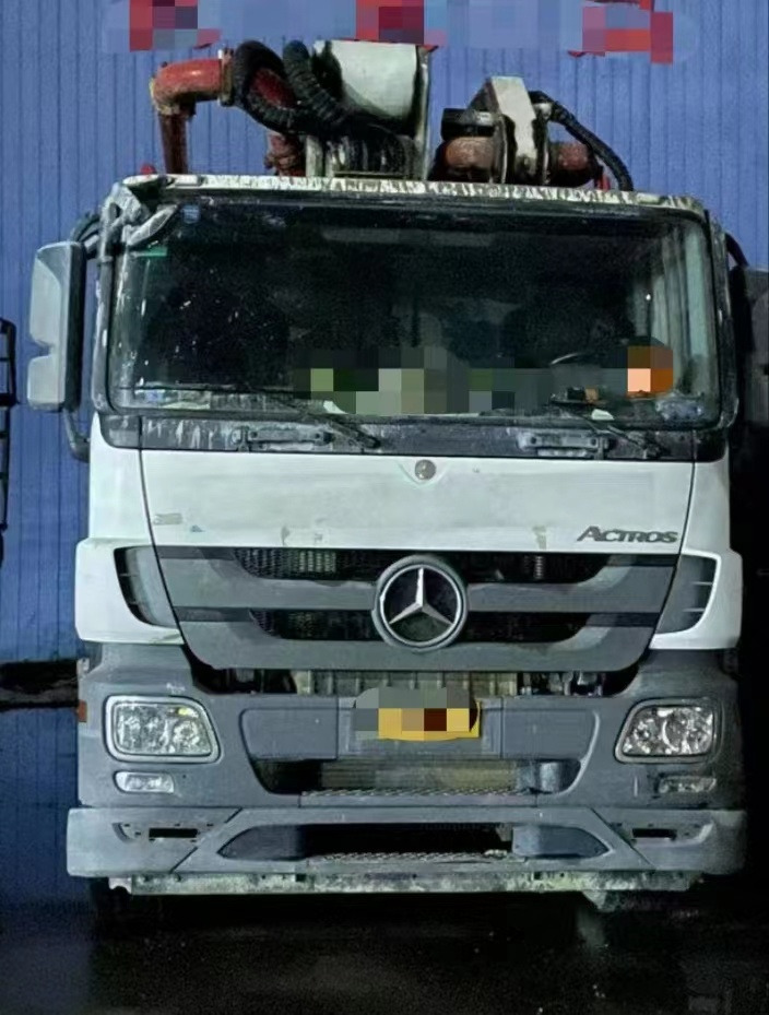XCMG Official Hb58V Concrete Machinery 2019 Used 58m Concrete Pump Truck for Sale - Xe bơm bê tông: hình 3 XCMG Official Hb58V Concrete Machinery 2019 Used 58m Concrete Pump Truck for Sale - Xe bơm bê tông: hình 3