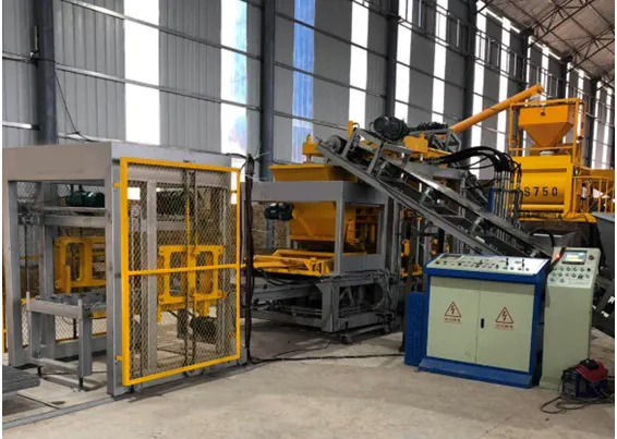 XCMG Official MM8-15 Block Making Machine for Make Clay Brick - Máy ép gạch: hình 4 XCMG Official MM8-15 Block Making Machine for Make Clay Brick - Máy ép gạch: hình 4