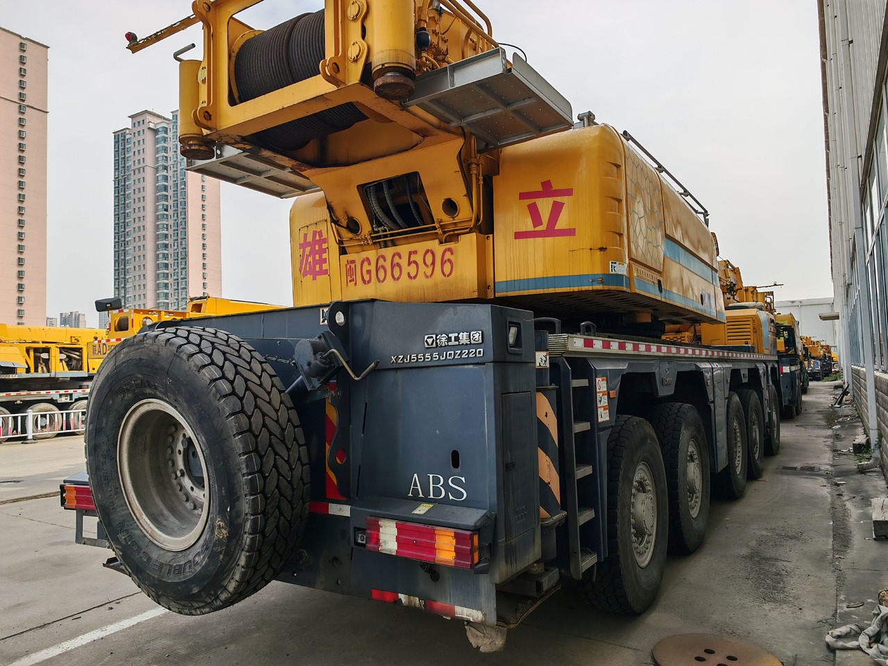 XCMG Official Mobile Jib Crane XCA220 Used Pickup Truck crane Best Price - Cần cẩu mọi địa hình: hình 5 XCMG Official Mobile Jib Crane XCA220 Used Pickup Truck crane Best Price - Cần cẩu mọi địa hình: hình 5