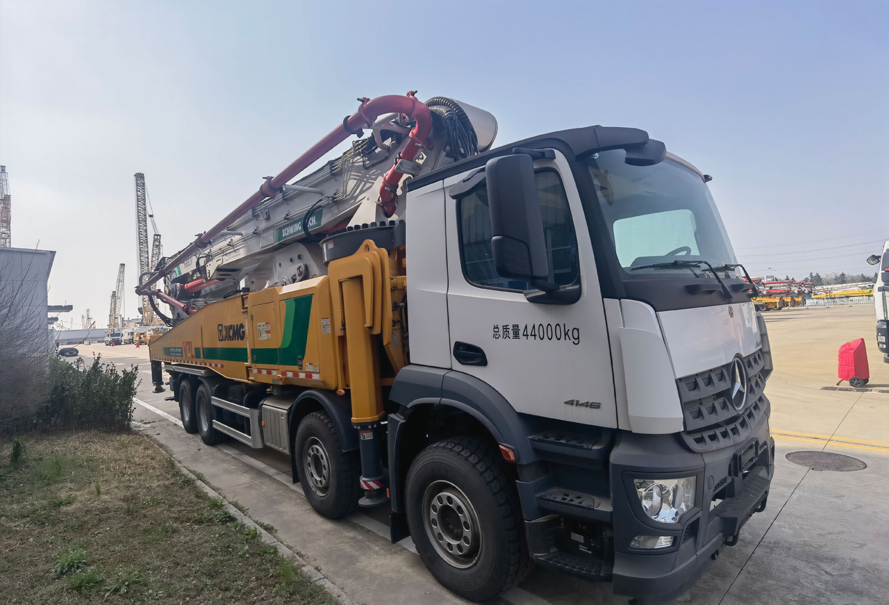 XCMG Official Schwing Concrete Pump HB62V Used Telescopic Concrete Pump Truck Price - Xe bơm bê tông: hình 4 XCMG Official Schwing Concrete Pump HB62V Used Telescopic Concrete Pump Truck Price - Xe bơm bê tông: hình 4
