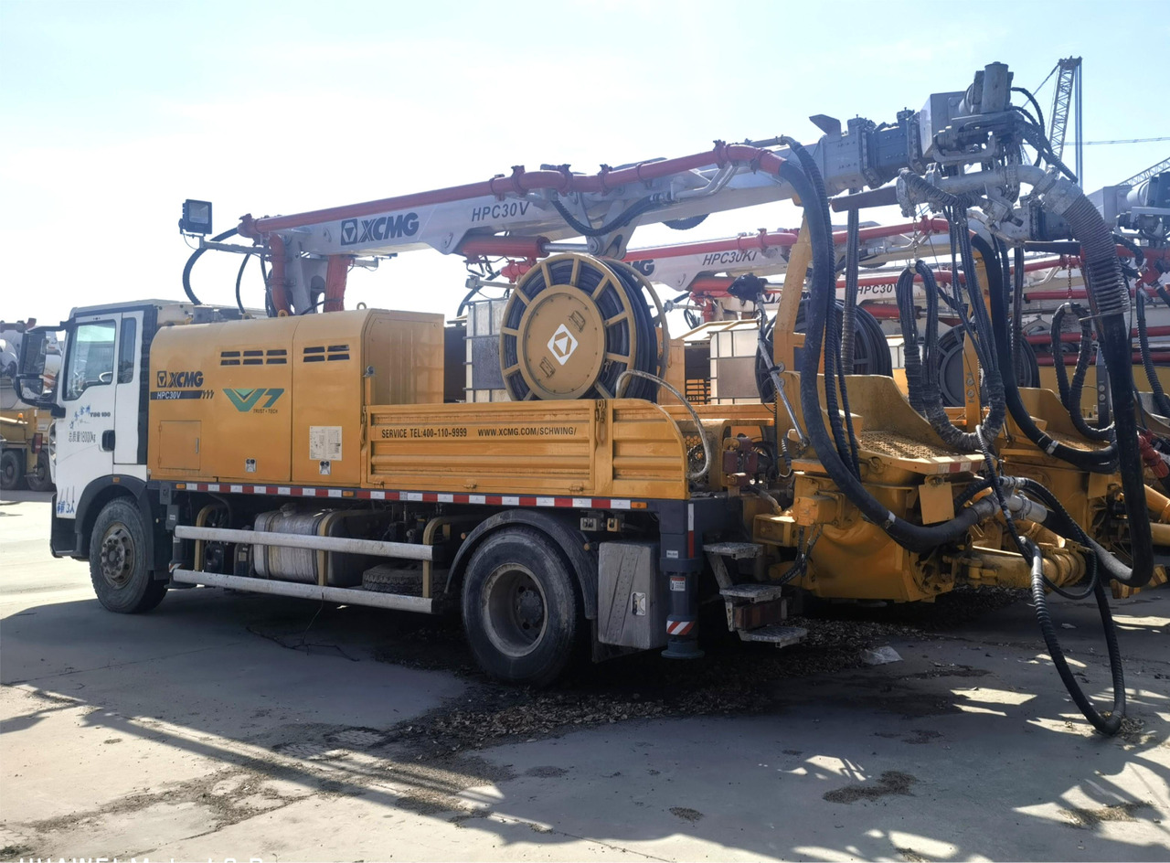 XCMG Official Schwing HPC30V Used Truck Mounted Concrete Spraying Machine For Sale - Thiết bị bê tông: hình 5 XCMG Official Schwing HPC30V Used Truck Mounted Concrete Spraying Machine For Sale - Thiết bị bê tông: hình 5