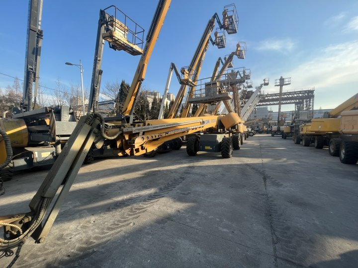 Xe nâng người hình viễn vọng kính XCMG Official Second Hand Hydraulic Boom Lift GTBZ38S 38m Aerial Work Platform For Sale: hình 6