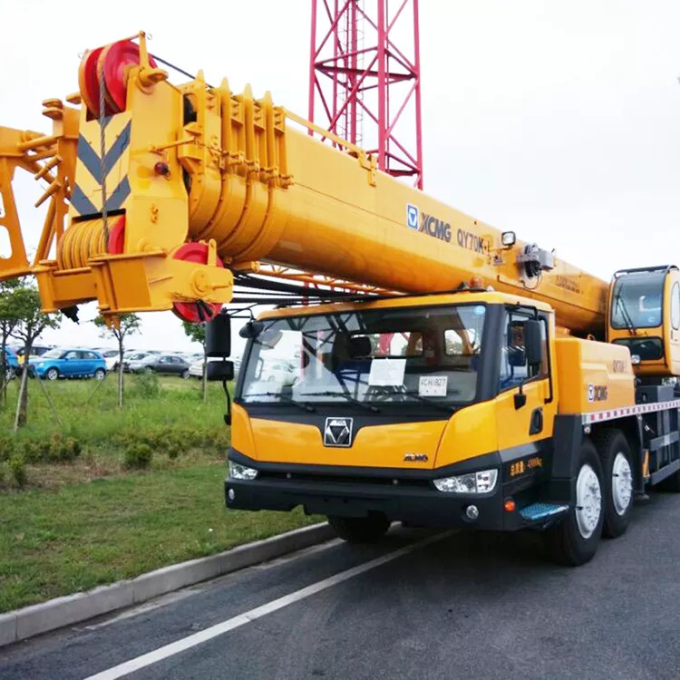 XCMG Official Second Hand QY70K-I 70t Telescopic Jib Pickup Truck Crane For Sale - Cẩu bánh lốp: hình 3 XCMG Official Second Hand QY70K-I 70t Telescopic Jib Pickup Truck Crane For Sale - Cẩu bánh lốp: hình 3