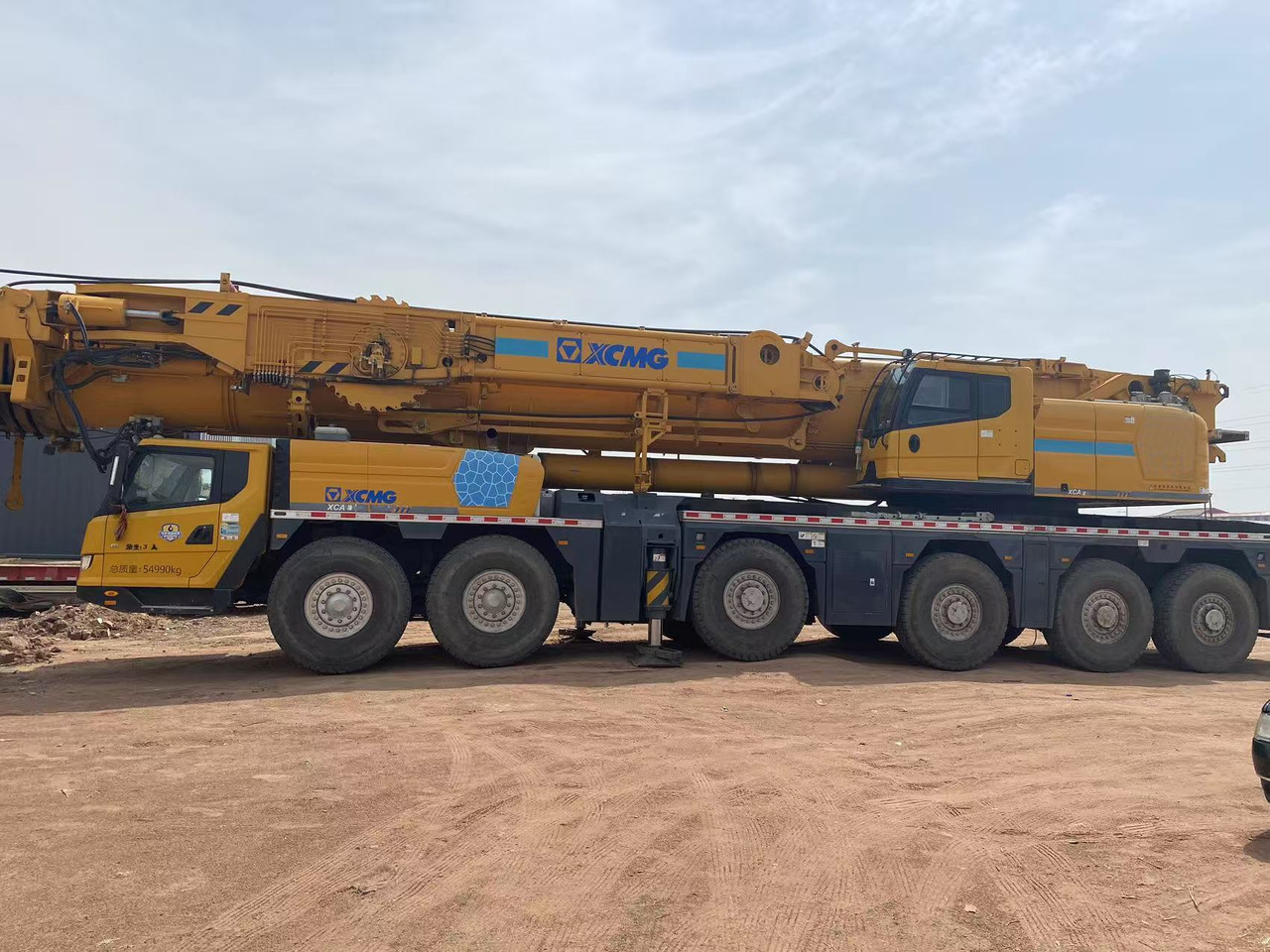 XCMG Official Used All Terrain Crane XCA300-1 300 Ton Mobile Crane Price - Cần cẩu mọi địa hình: hình 2 XCMG Official Used All Terrain Crane XCA300-1 300 Ton Mobile Crane Price - Cần cẩu mọi địa hình: hình 2