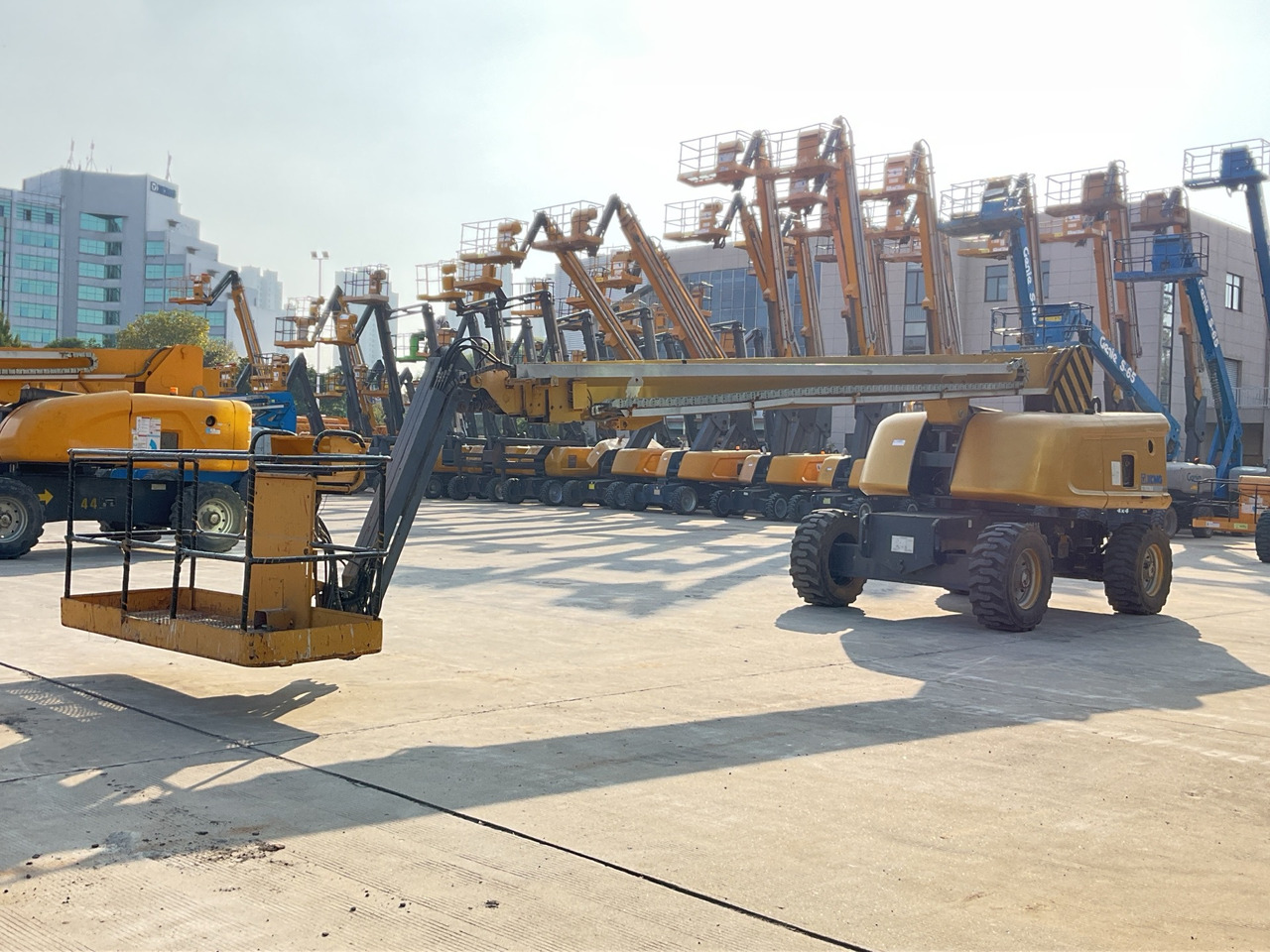 XCMG Official Used Cherry Picker Boom Lift 26m GTBZ26S Aerial Work Platform Price List - Xe nâng người hình viễn vọng kính: hình 4 XCMG Official Used Cherry Picker Boom Lift 26m GTBZ26S Aerial Work Platform Price List - Xe nâng người hình viễn vọng kính: hình 4