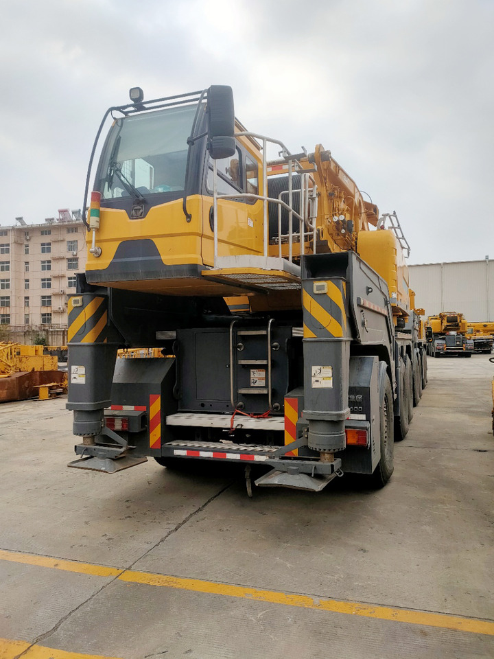XCMG Official Used Truck Cranes XCA600 600 Ton Hydraulic All Terrain Crane For Sale - Cần cẩu mọi địa hình: hình 4 XCMG Official Used Truck Cranes XCA600 600 Ton Hydraulic All Terrain Crane For Sale - Cần cẩu mọi địa hình: hình 4