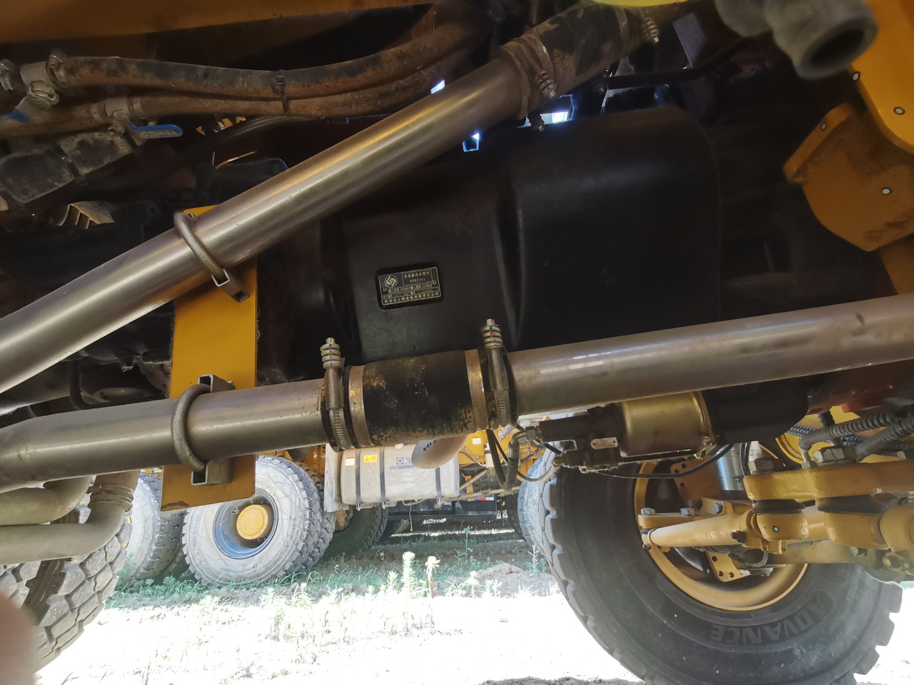 XCMG Official XDR80T 70 Ton Wheel Dumper Second Hand Chinese Tipper Truck Best Price - Xe ben đổ: hình 5 XCMG Official XDR80T 70 Ton Wheel Dumper Second Hand Chinese Tipper Truck Best Price - Xe ben đổ: hình 5