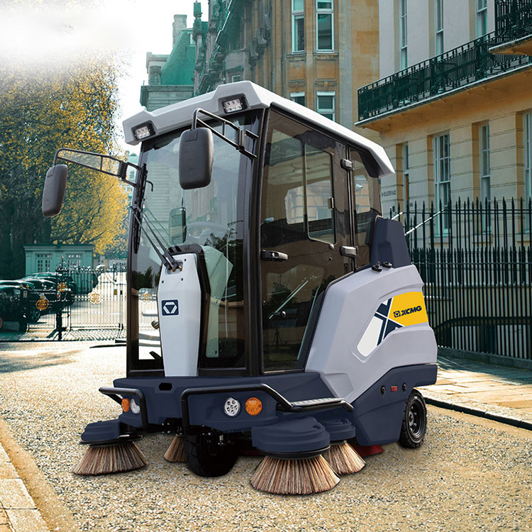 XCMG Official XGHD160ASAC Road Street Sweeper Truck Ride On Floor Sweeper - Xe quét đường: hình 2 XCMG Official XGHD160ASAC Road Street Sweeper Truck Ride On Floor Sweeper - Xe quét đường: hình 2