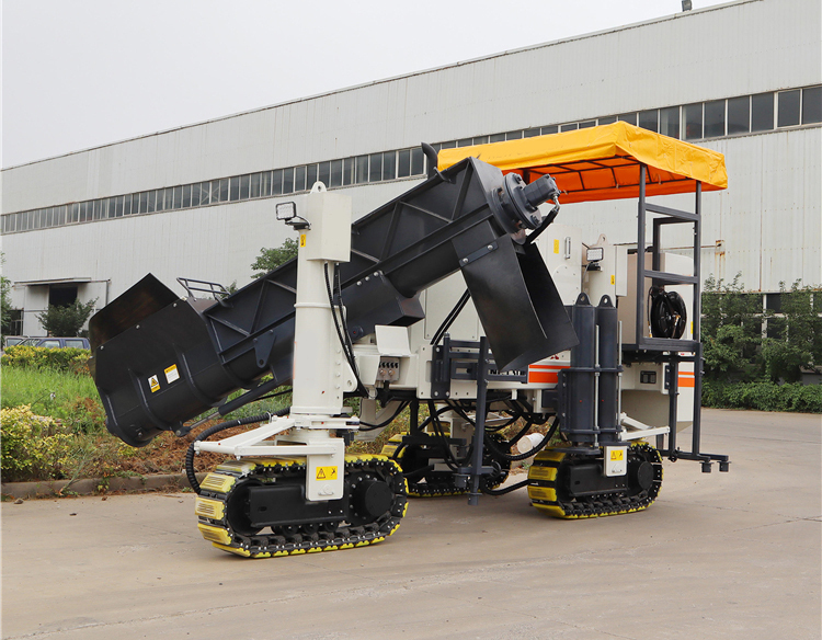XCMG Official XGNC1300 Concrete Road Paver Kerb Slipform Paver - Máy trải bê tông xi măng: hình 4 XCMG Official XGNC1300 Concrete Road Paver Kerb Slipform Paver - Máy trải bê tông xi măng: hình 4