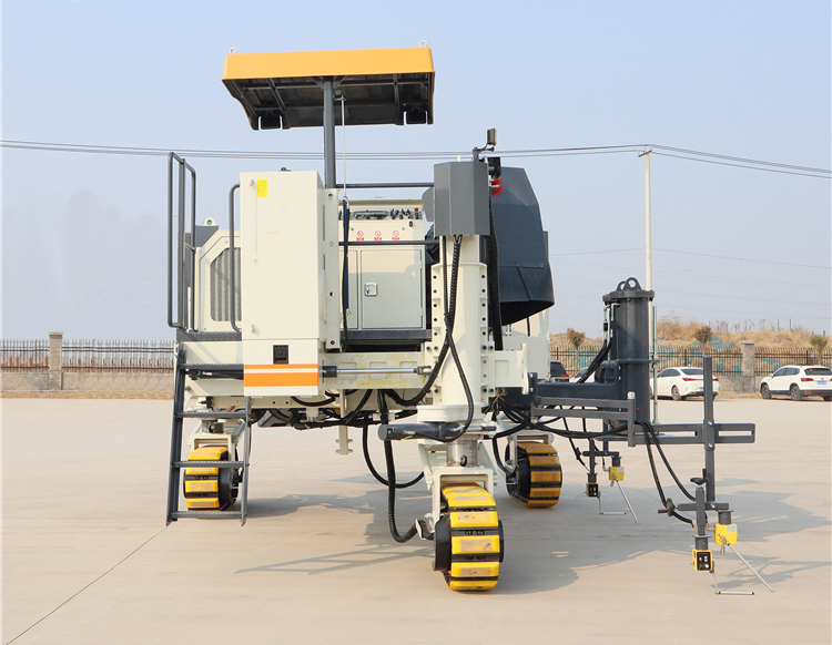 XCMG Official XGNC1800 Road Slipform Paver Concrete Curb Paver Machine - Máy trải bê tông xi măng: hình 5 XCMG Official XGNC1800 Road Slipform Paver Concrete Curb Paver Machine - Máy trải bê tông xi măng: hình 5
