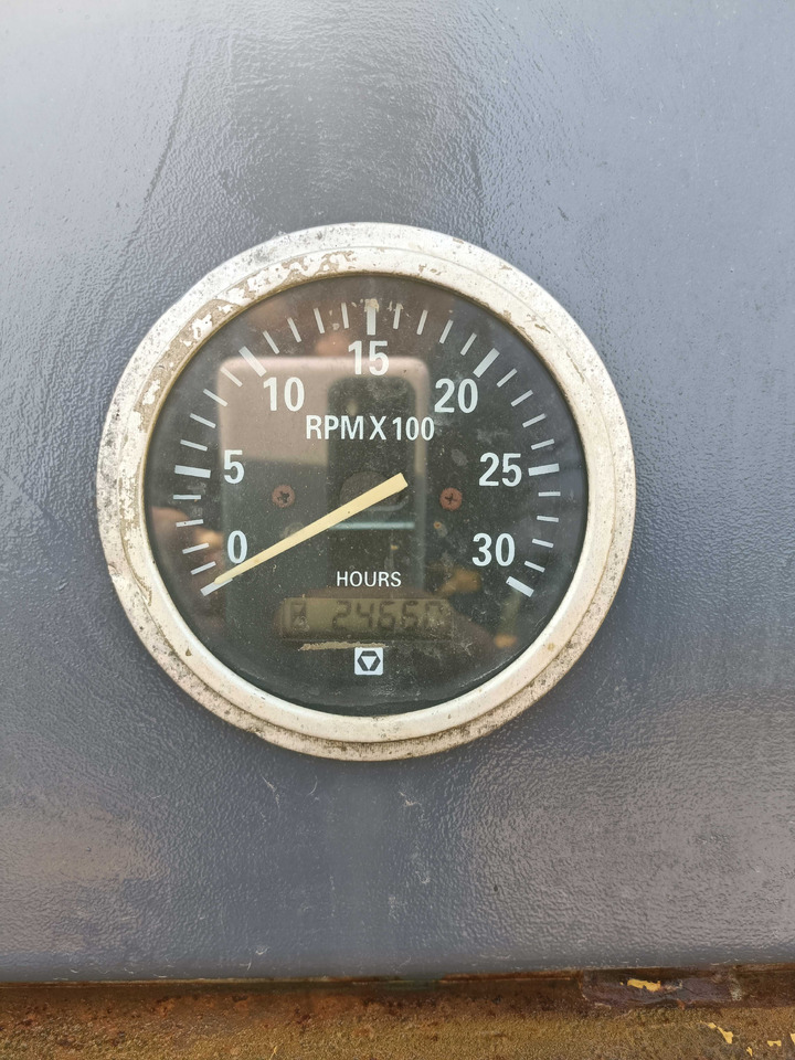 XCMG Official XZ320D Second Hand Horizontal Directional Drilling Rig With High Quality - Máy doa định hướng: hình 3 XCMG Official XZ320D Second Hand Horizontal Directional Drilling Rig With High Quality - Máy doa định hướng: hình 3