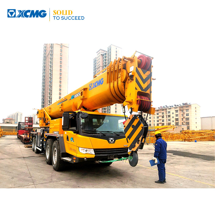 XCMG QY180K5C hydraulic telescopic boom diesel lift crane truck - Cẩu bánh lốp: hình 1 XCMG QY180K5C hydraulic telescopic boom diesel lift crane truck - Cẩu bánh lốp: hình 1