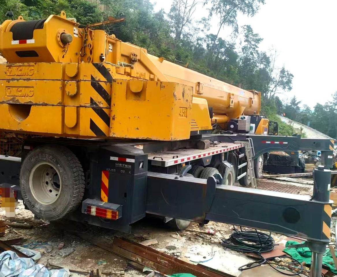 XCMG QY95K7C 95ton used truck crane mobile price - Cẩu bánh lốp: hình 5 XCMG QY95K7C 95ton used truck crane mobile price - Cẩu bánh lốp: hình 5